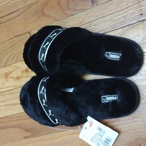 puma fluffy slippers